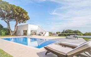 2 Bedroom Awesome Home In Marbella
